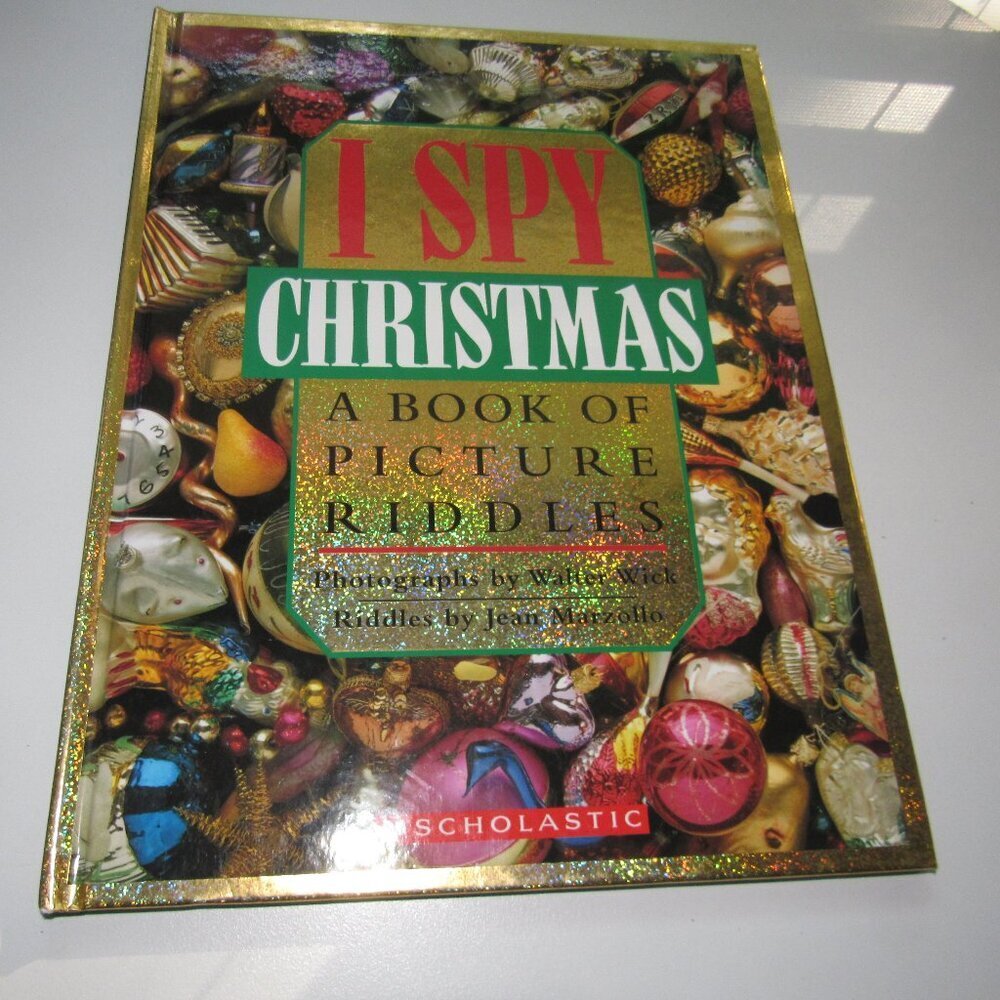 Vintage I Spy Christmas Hardcover Puzzle Book • Scholastic Cartwheel • 1992